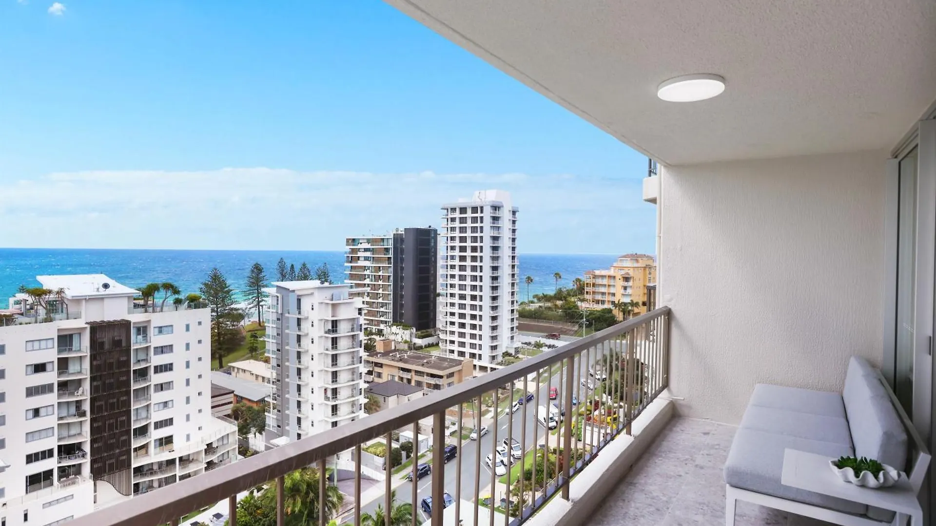 Rainbow Commodore Coolangatta Χρυσή Ακτή 4*,  Αυστραλία